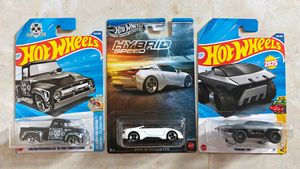 Hot Wheels Combo Cars Silver Series