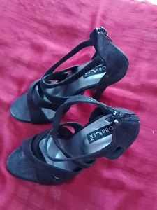 Cobbler Heels - Size 7