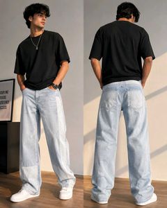 Men's Wide Leg Light Wash Denim Jeans