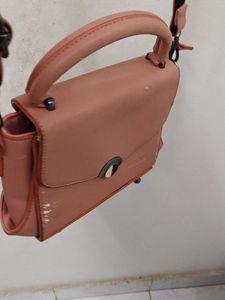shoulder bag