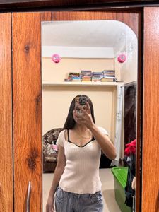 Ribbed Knit Sweetheart Neck Top