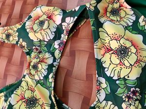 Beautiful Printed Swimwear For Beauties
