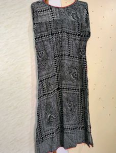 Black and White Printed Kurta ♣️