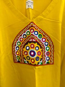 Thread Work Kurta Suit Set XXL