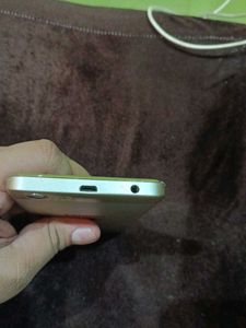 Lenovo 4G Smartphone