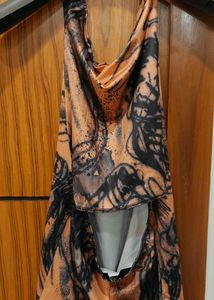 Flowy Abstract Print Halter Top (Size S)