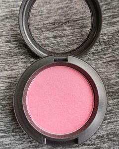 M.A.C Sheertone Shimmer Blush