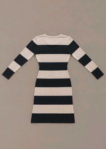 BLACK AND BEIGE STRIPED BODYCON MIDI DRESS