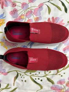 Best Casual Red Shoes For Both Men And Women