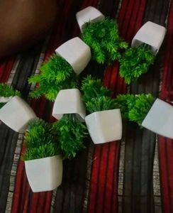 Pack Of 08 Artificial Plant Decor