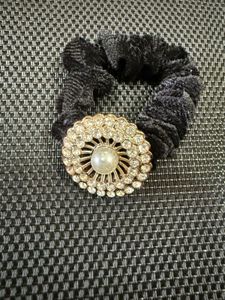 Set of 5 Sparkly Hair Ties &amp; Scrunchies