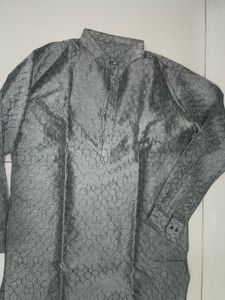 Grey Kurta With Thread Work