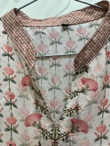 Elegant Floral Print Kurta