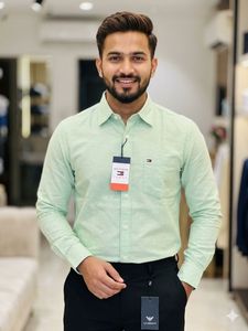 [BRAND NEW WITH TAGS]Tommy hilfiger.Premium shirts