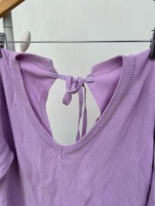 Lavender V-Neck Knit Top