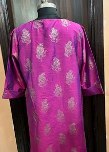 Beautiful Pink Kurta with Silver Floral Print