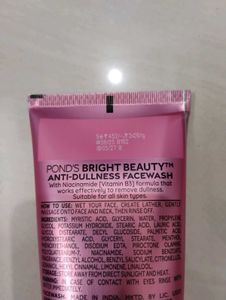 Pond's Bright Beauty Facewash