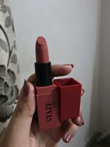 Staze Creme De La Matte Lipstick 02 Bellini Baby