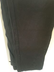 3/4th Elastic Fit Jeggings With Embroidery At End