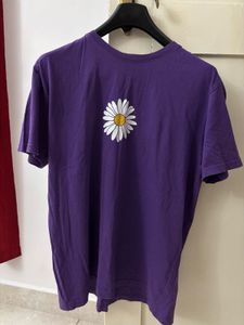 Purple Daisy Graphic T-Shirt for Women