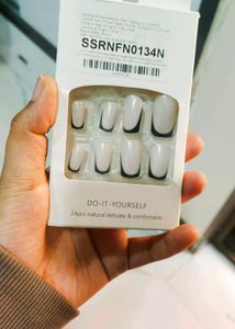 French Tip Press-On Nails