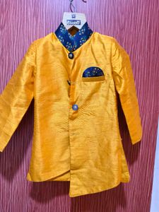 Boys Bright Yellow Ethnic Kurta with dupatta
