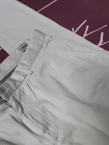 Blackberrys Men's off White Chinos