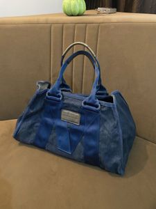 MARC JACOBS TOTE BAG