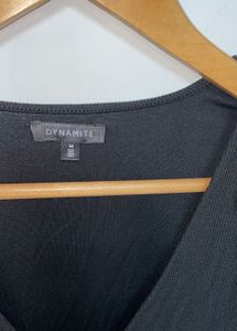 DYNAMITE Medium V-Neck Black Bodysuit