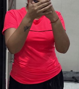 Nike Gymwear Branded T-Shirt