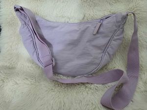 Destino Lavender Crossbody Bag