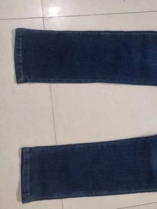 Trendy Men's Wrangler Jeans