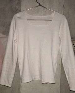 white top , square neck
