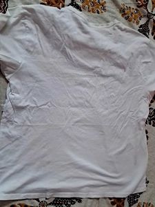 White TSHIRT Daily use as formal✨️✨️