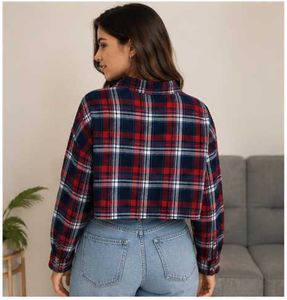 video croped shirt for women