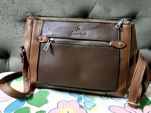Lavie Sling Handbag 👜👜