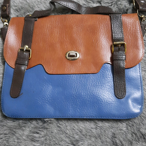 beautiful leather sling bag