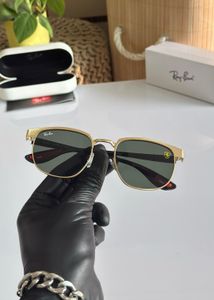 Ray-Ban Sunglasses with Case