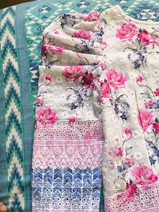 Floral Chikankari Puff-Sleeve Cotton Top