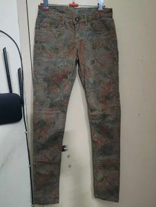 Floral Print Skinny Jeans