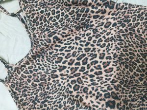 Leopard Print Crop Top⭐