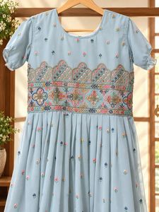 Embroidered Kurta Set for Women