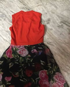 Chic Floral Print Sleeveless Dress