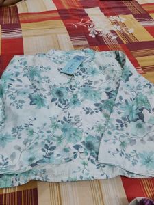 Beautiful Floral Print Blouse