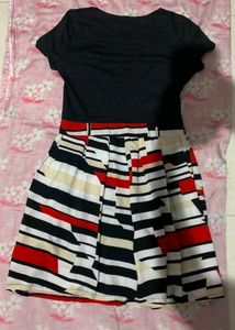 Chic Black &amp; White Geometric Print hotshot