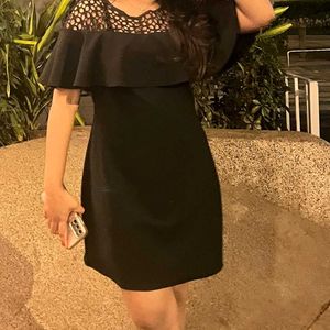 Chic Black Lace Detail Dress