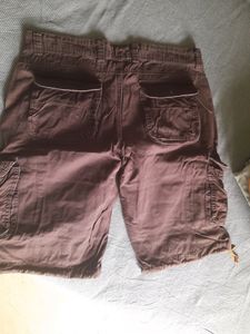 Men Capri