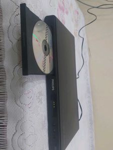 Philips Slim Portable DVD Player