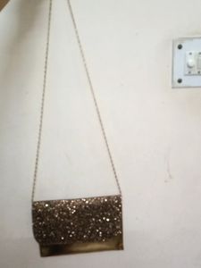 Sling Bag 🛍️