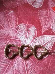 Pearl Heart Hair Clip